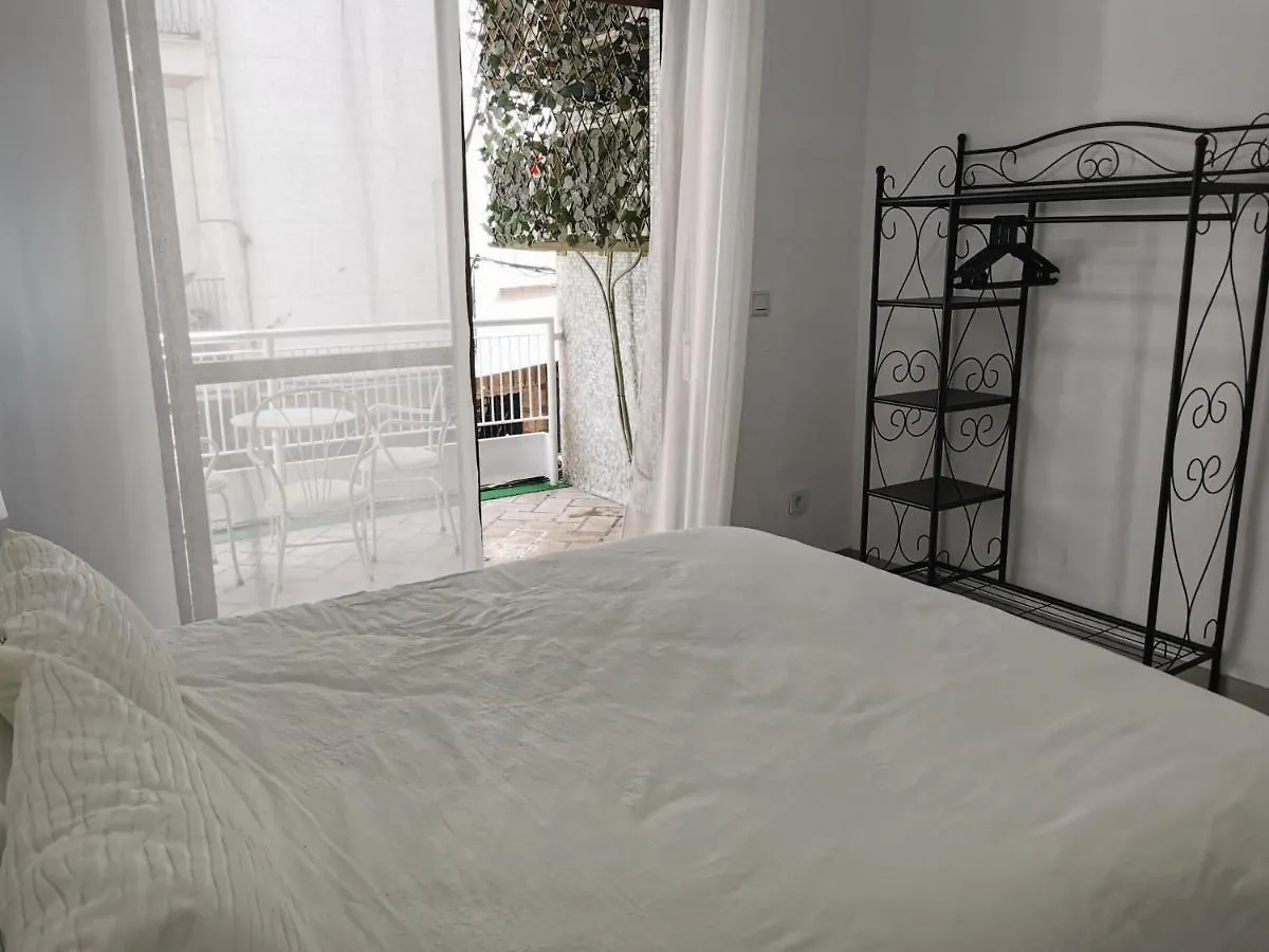 Eduardo Lucena, 5, Juderia Apartment Cordoba