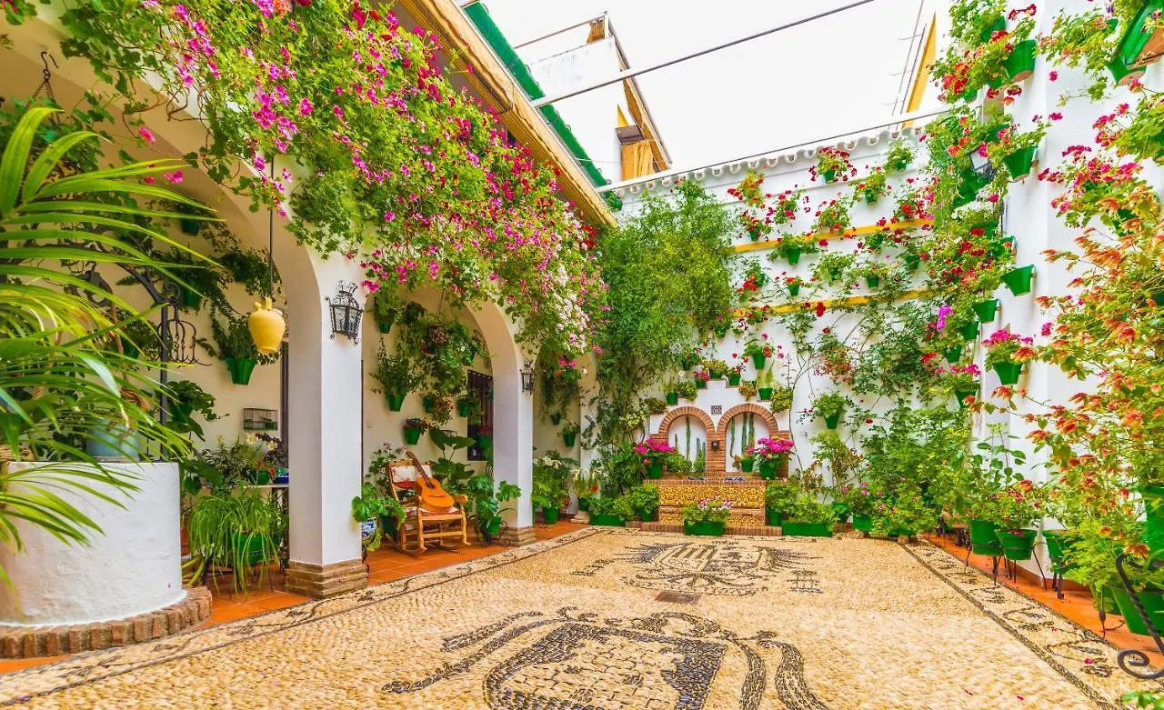 Apartamento Eduardo Lucena, 5, Juderia Córdoba